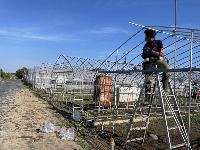 4DB975C4-78BD-4784-AD3A-17415BB683DE